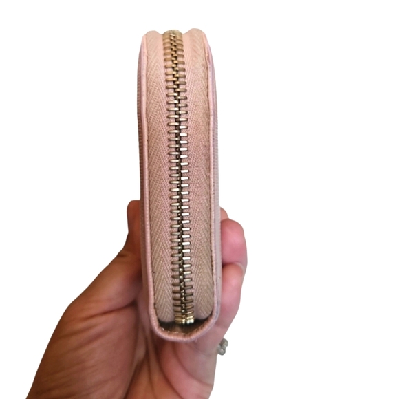 Fendi Wallet - Picture 10 of 17